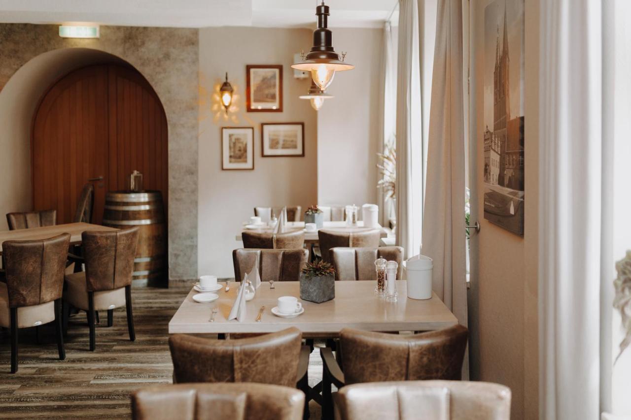 Schwarzer Adler Hotel Stendal